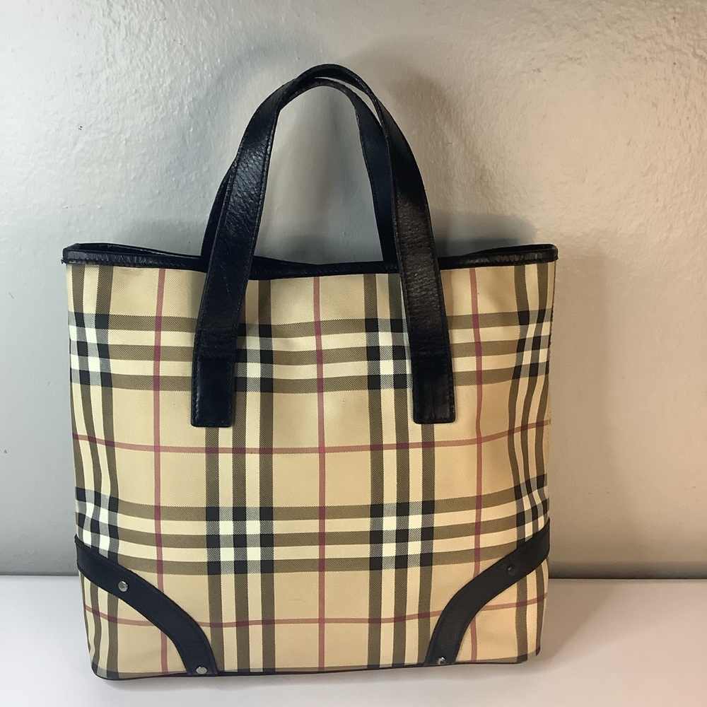 🛍BURBERRY Vintage Black Coated Canvas(PVC) House Check Tote Bag🛍